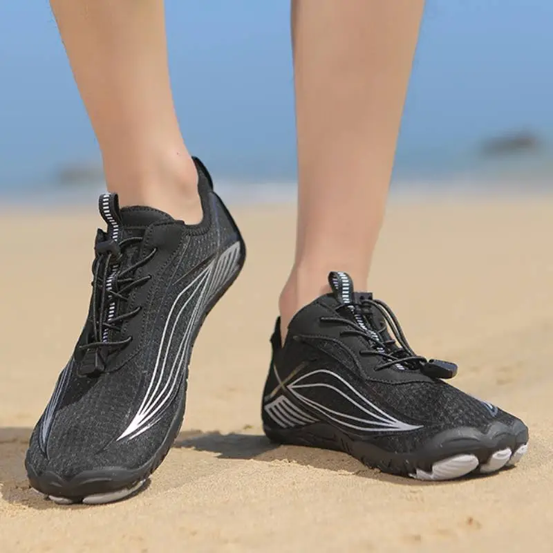 Casual Breathable River Trekking Shoes-1