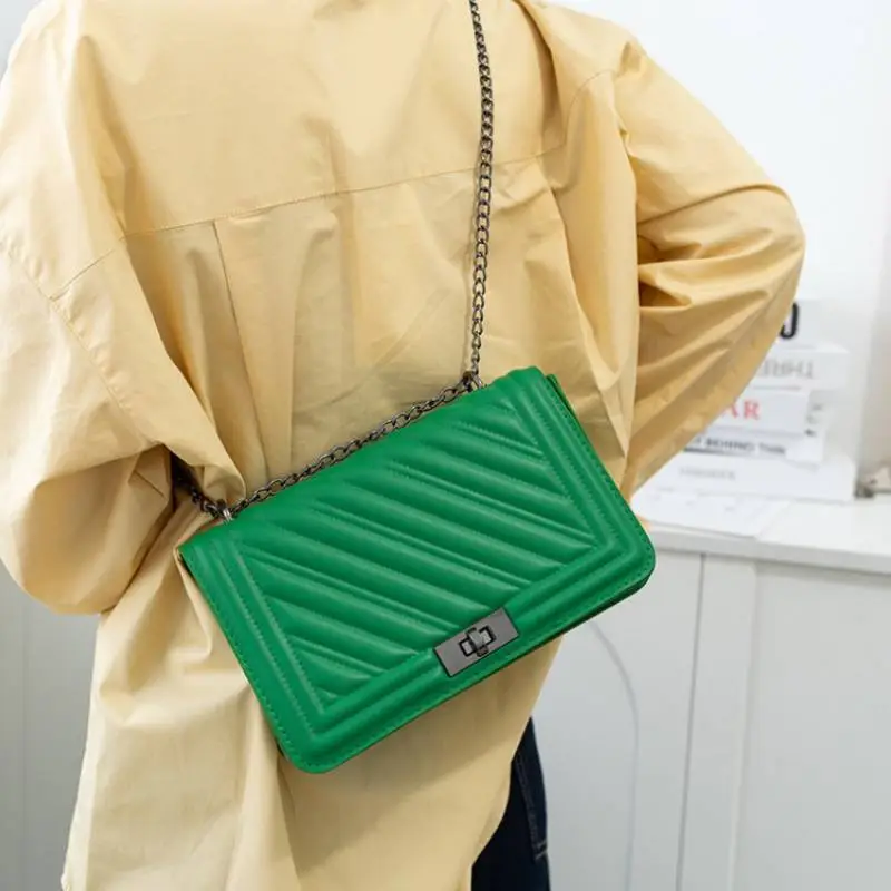 Fashionable Funky Shoulder Bag-10