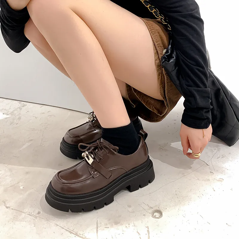 Elegant Fashionable Loafer-4