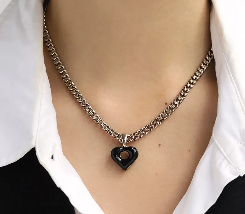 Fashionable Simple Necklace-1