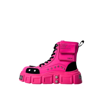 Fashionable Basics Martin Boot