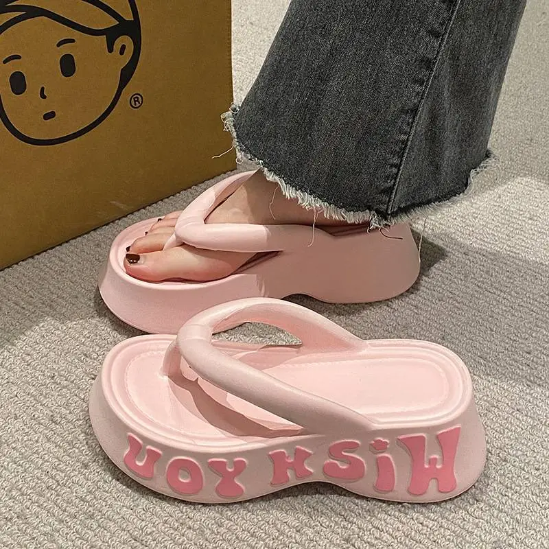 Fashionable Basics Flip Flops-5
