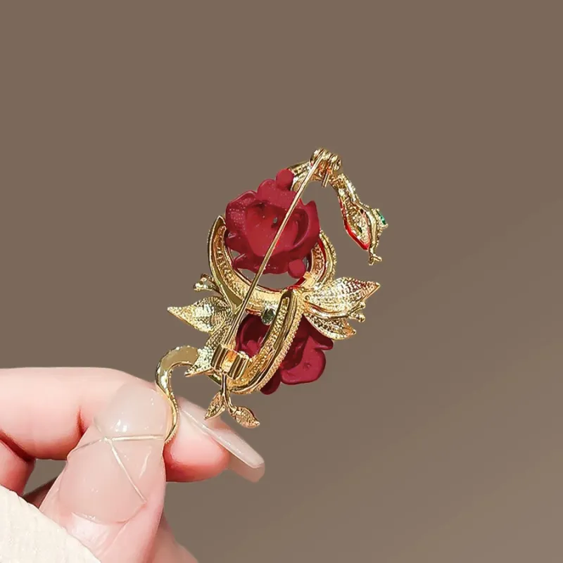 Elegant Fashionable Brooch-2