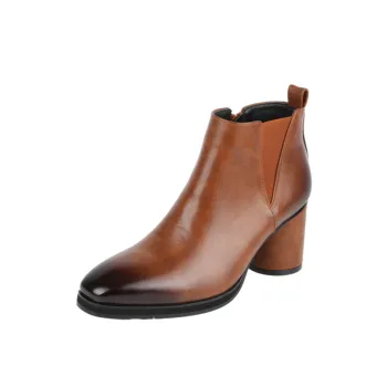 Fashionable Basics Chelsea Boot