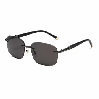 Elegant Fashionable Sunglasses