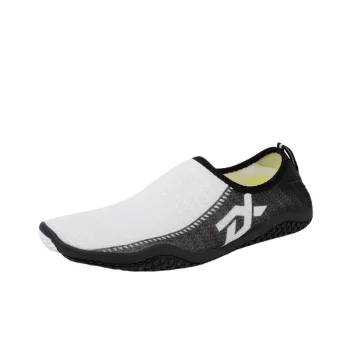 Basics Simple River Trekking Shoes