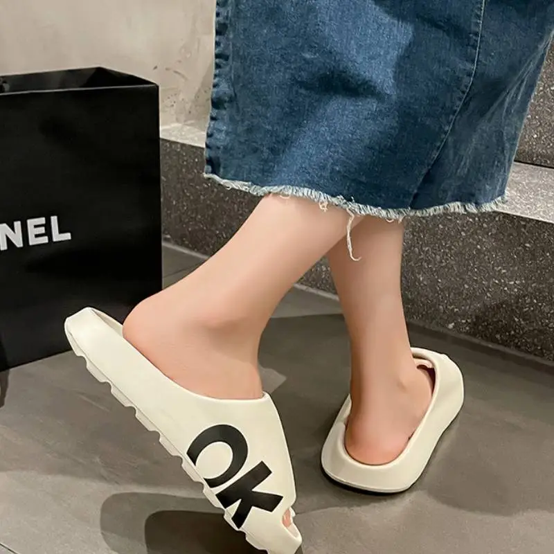 Casual Letter Flip Flops-5