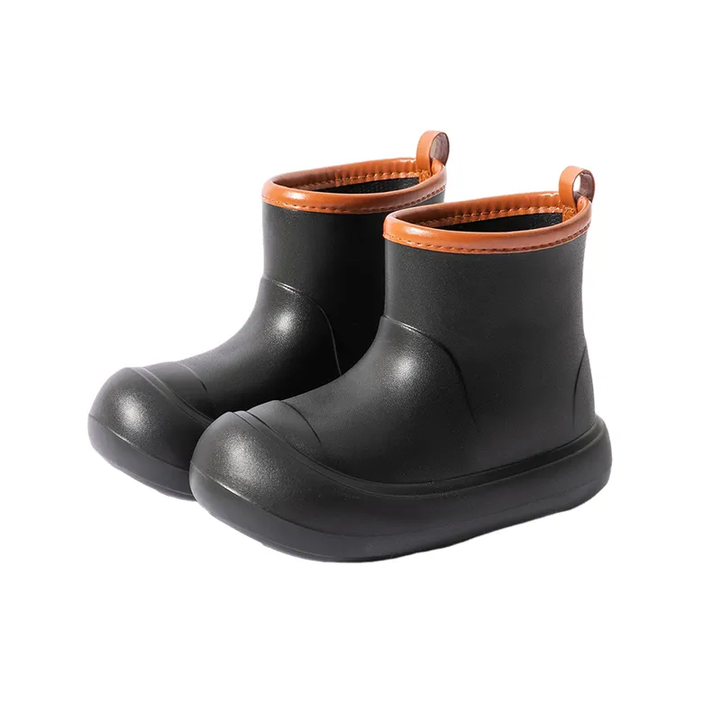 Fashionable Waterproof Rain Boots