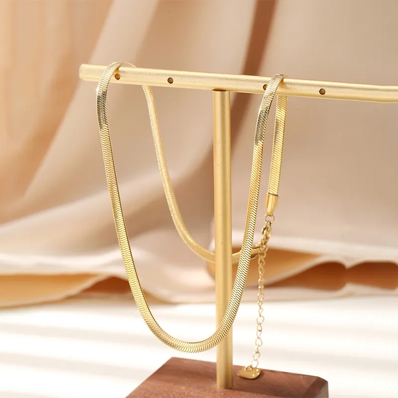 Simple Fashionable Necklace-3