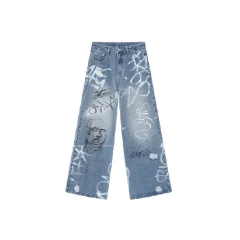 Fashionable Graffiti Jeans