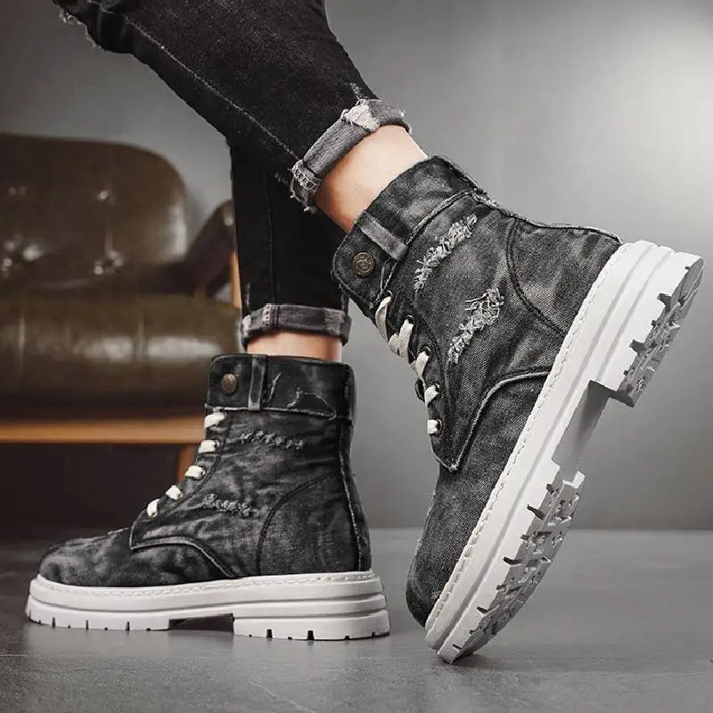 Fashionable Casual Martin Boot-1