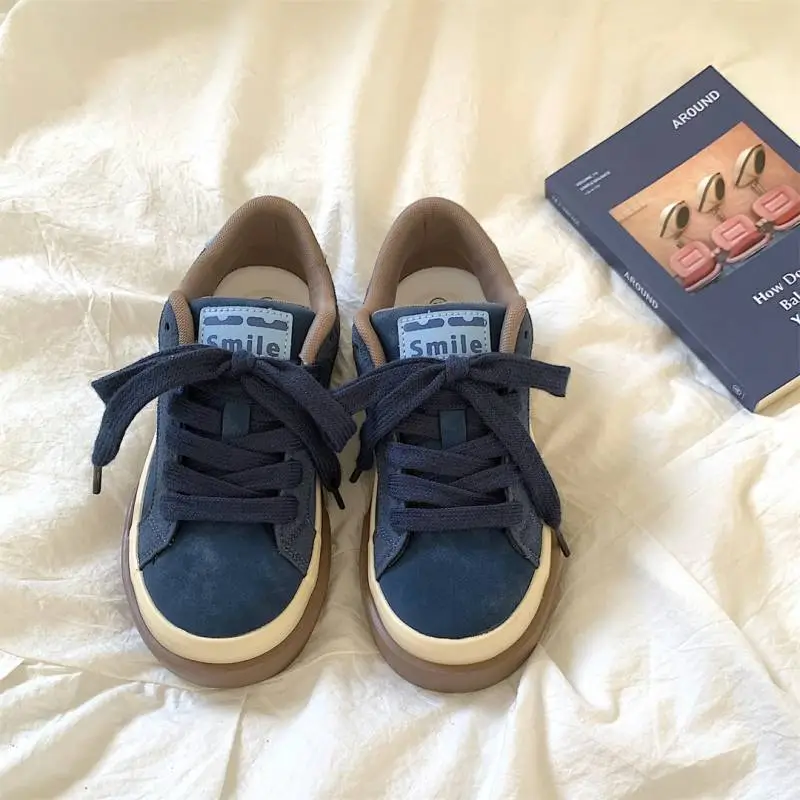Sports Casual Skateboarding Shoes-4