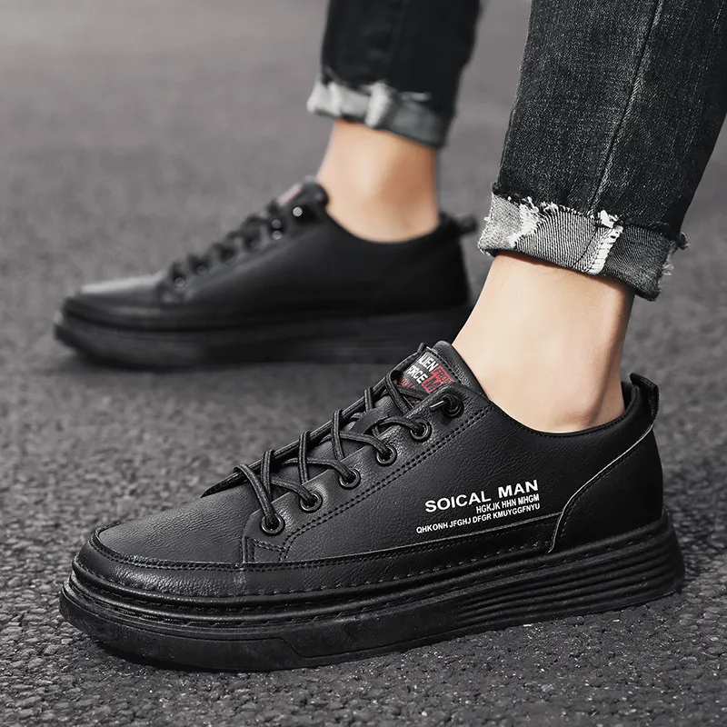 Simple Breathable Skateboarding Shoes-4