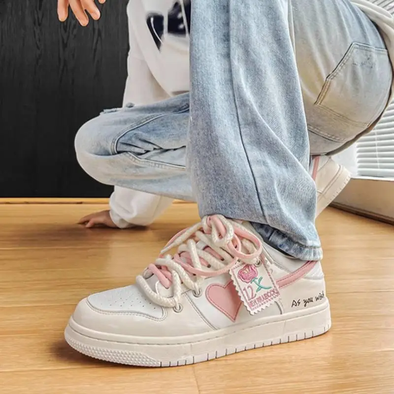 Casual Sporty Skateboarding Shoes-2