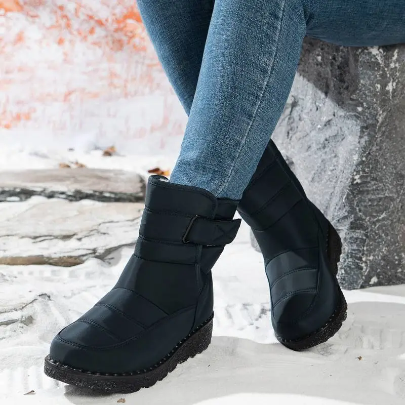 Fashionable Warm Snow Boots-1