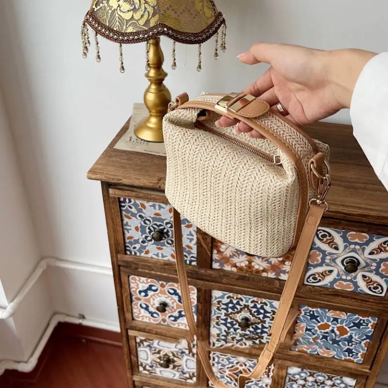 Casual Basics Handbag-2
