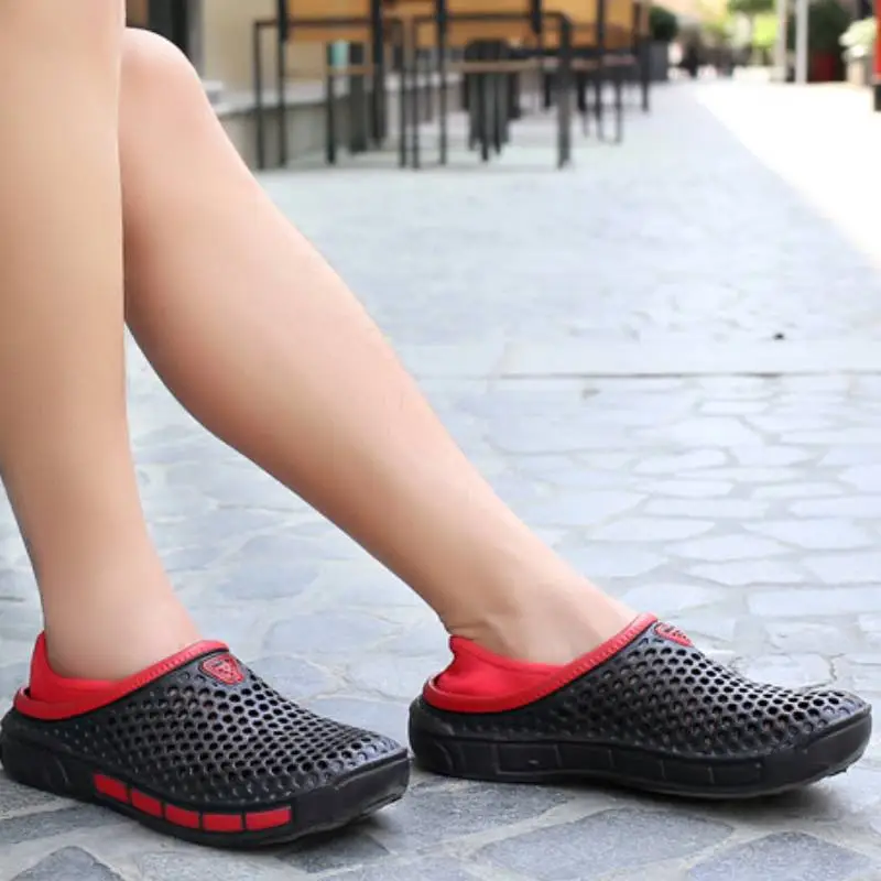 Fashionable Cool Clogs-4