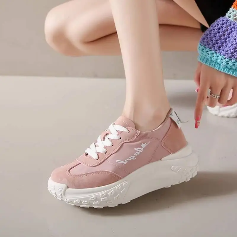 Sporty Lightweight Lifestyle Shoes-5