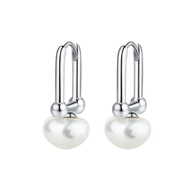 Retro Pearls Earring