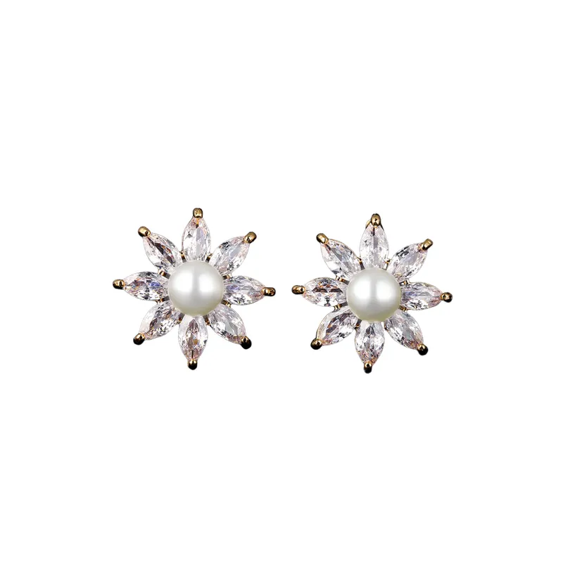 Elegant Simple Earring