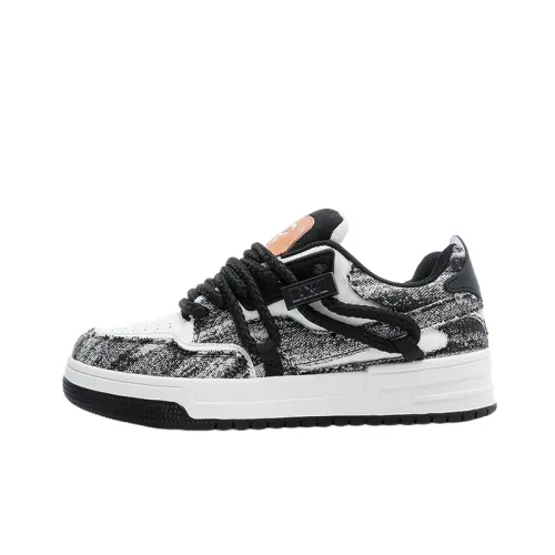 Versatile Comfortable Sports Shoes