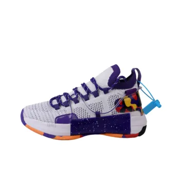 Fashionable Soft & Lightweight Basketball Shoes