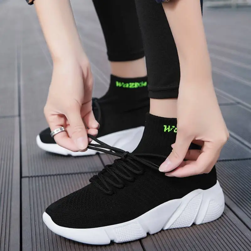 Breathable Sporty Slip On Shoes-3