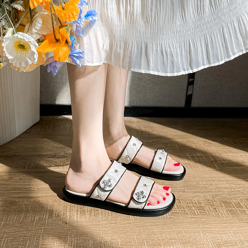 Casual Plain Beach Sandals-1