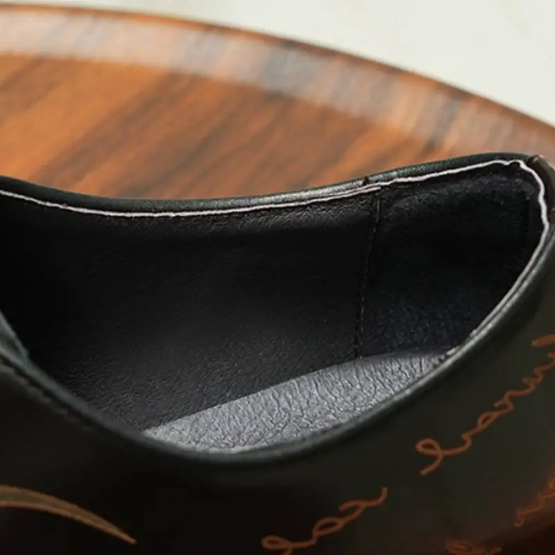 Glamorous Fashionable Dress Shoes-9