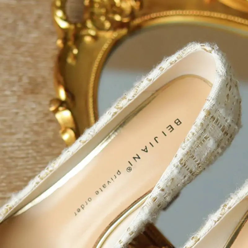 Fashionable Contrast Color High Heels-6