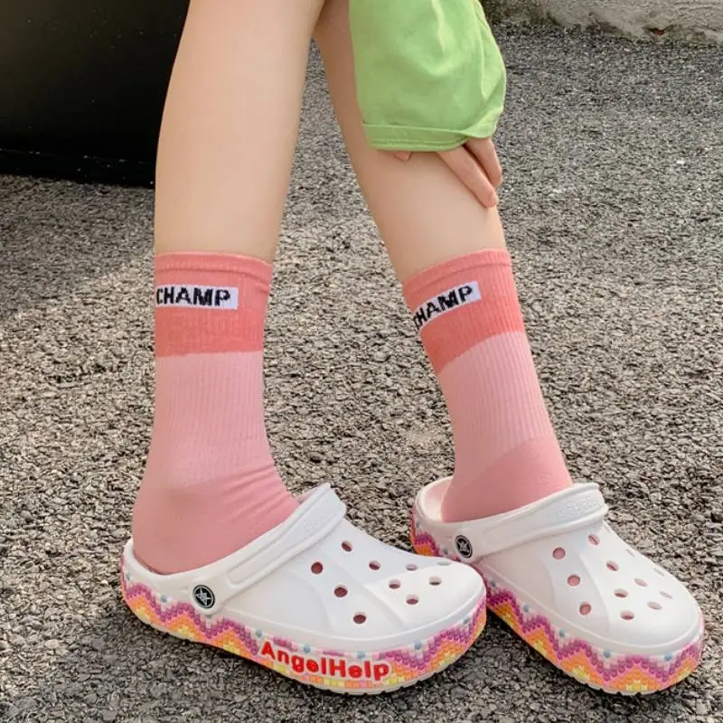 Fashionable Sporty Clogs-2