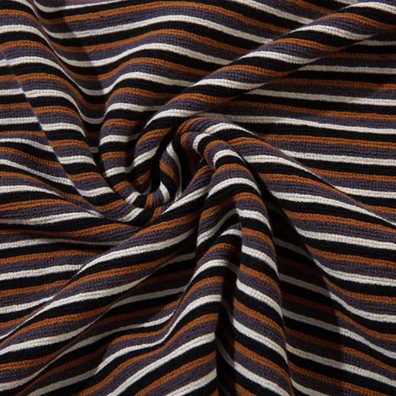 Retro Contrast Color Cotton Blended Fabric T Shirt-5