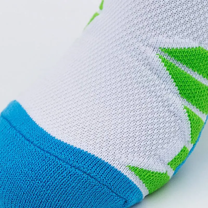 Contrast Color Sporty Polyester Mid Calf Sock-7