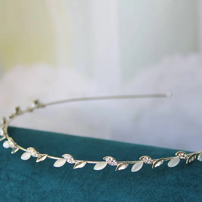 Fashionable Basics Hair Clasp-1