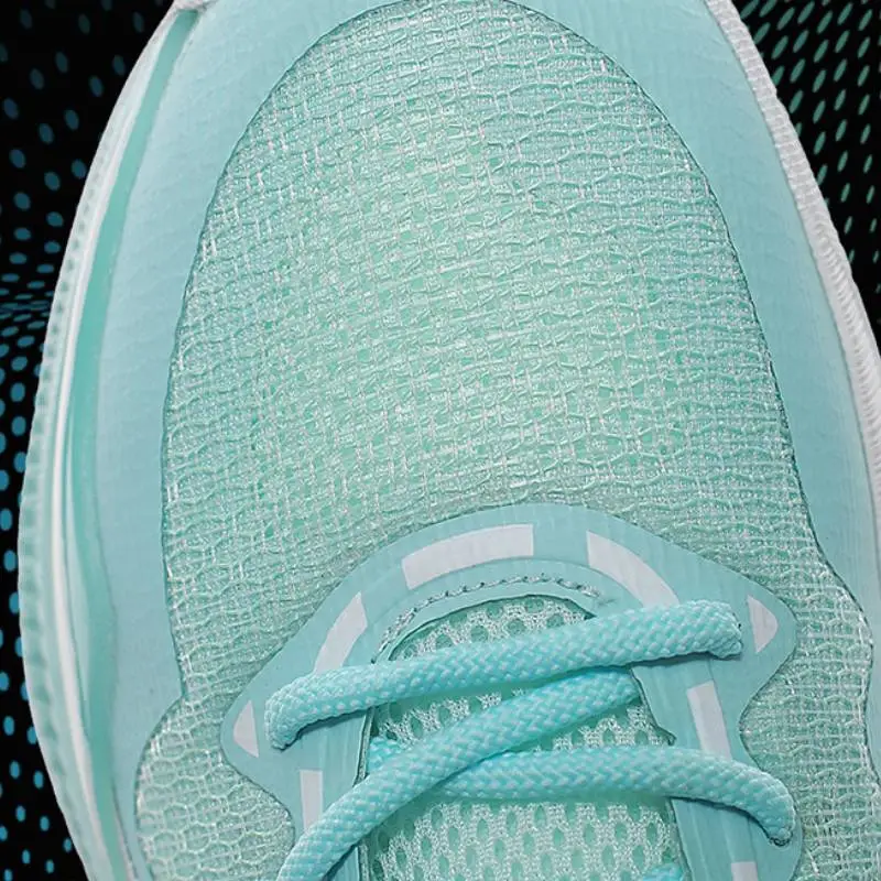 Sporty Breathable Running Shoes-12