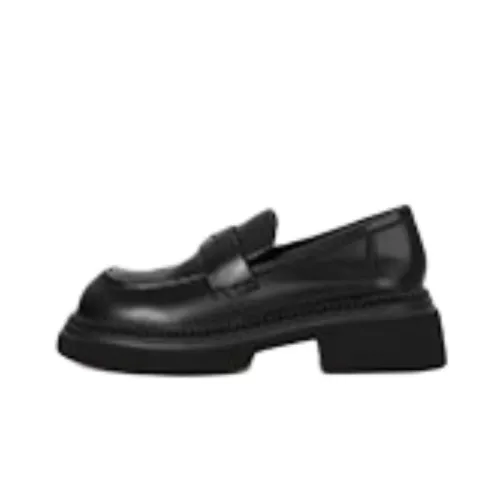 Casual Fashionable Loafer