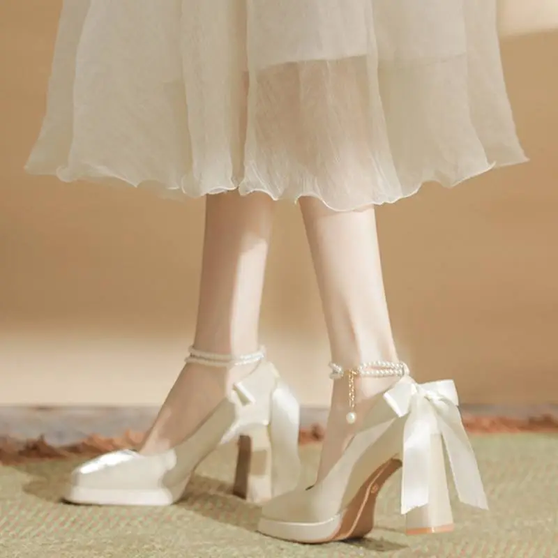 Basics Buckle Mary Jane Shoes-2