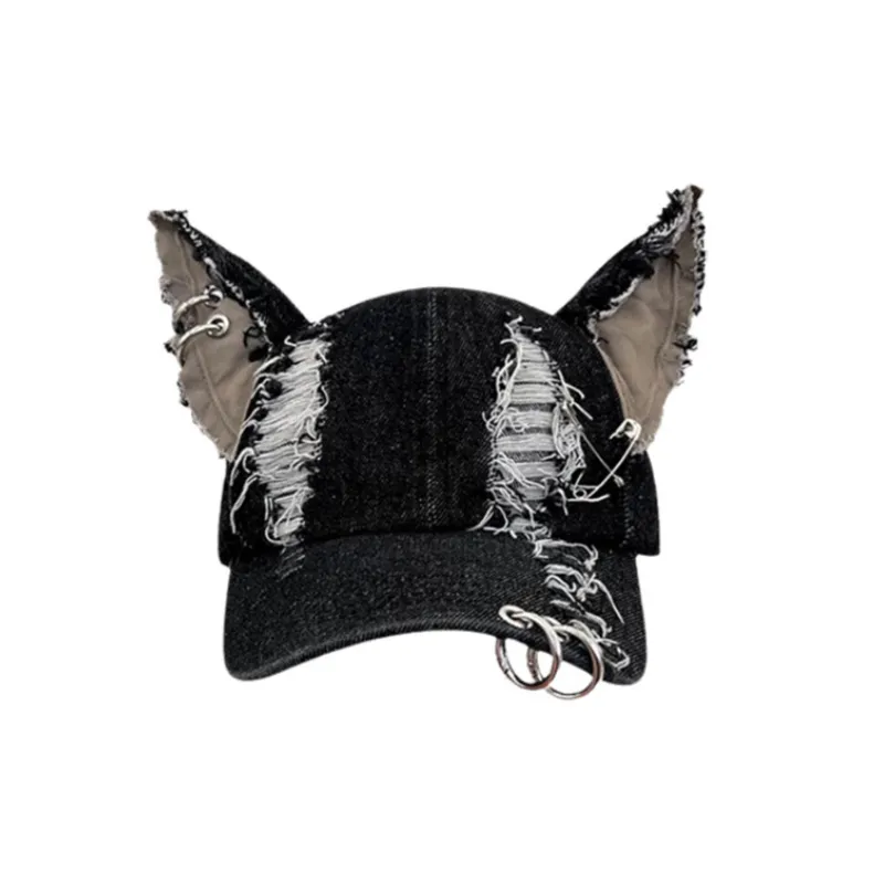 Fashionable Basics Peaked Cap-0