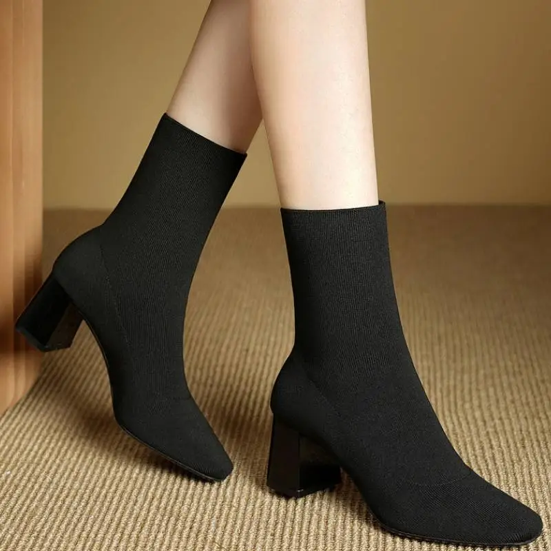 Fashionable Simple Ankle Boots-2