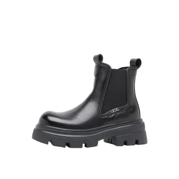 Fashionable Casual Chelsea Boot