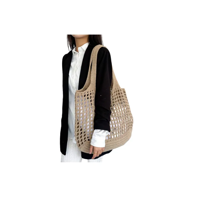 Fashionable Glamorous Handbag-1
