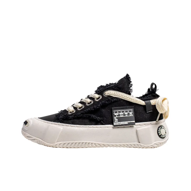 Trendy Canvas Casual Sneakers for Winter