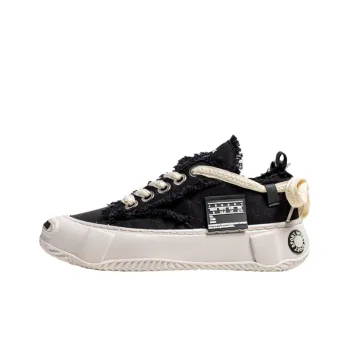 Trendy Canvas Casual Sneakers for Winter