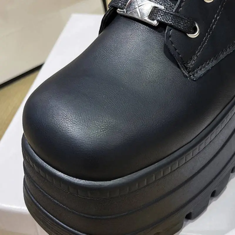 Fashionable Cool Ankle Boots-3