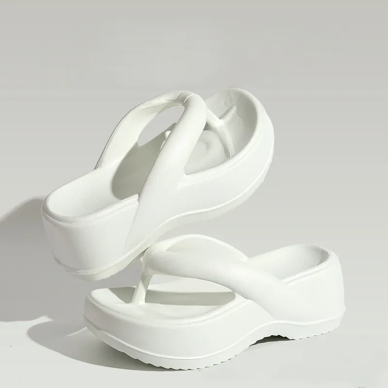 Fashionable Plain Flip Flops-2