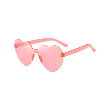 Fashionable Heart Sunglasses Unisex
