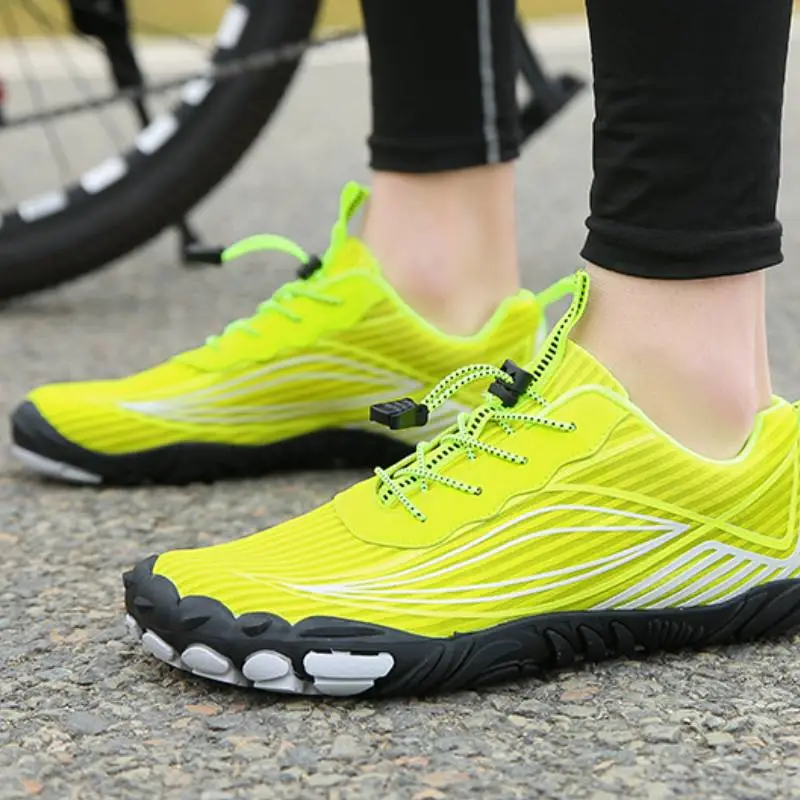 Casual Fashionable River Trekking Shoes-8