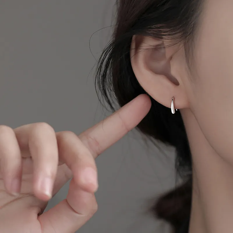 Elegant Simple Ear Stud-2