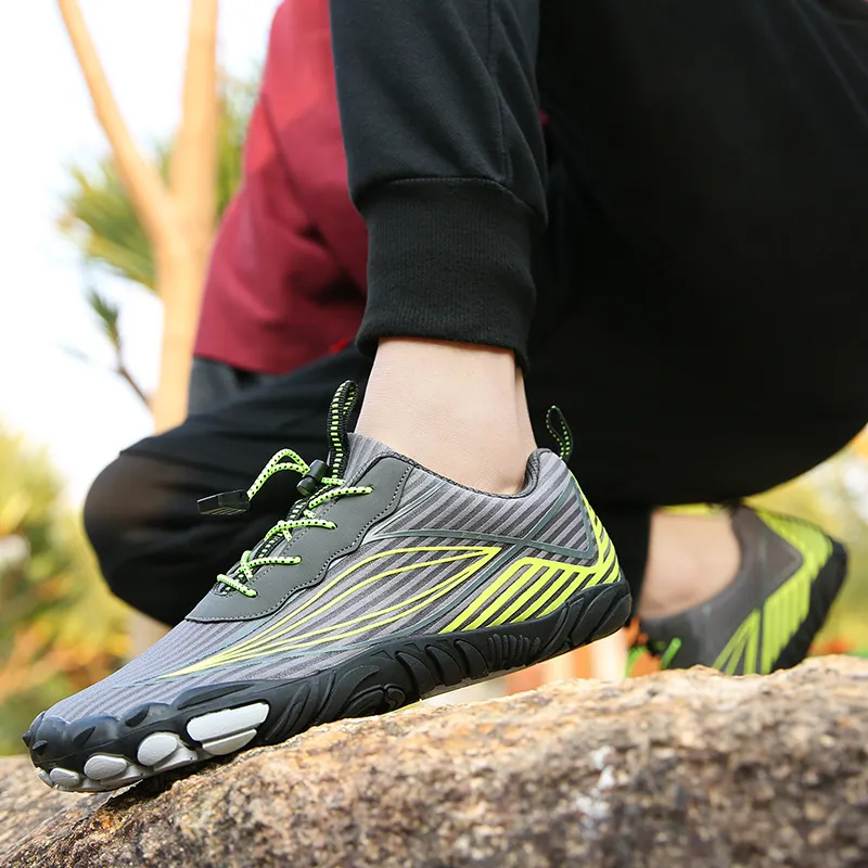 Casual Fashionable River Trekking Shoes-10