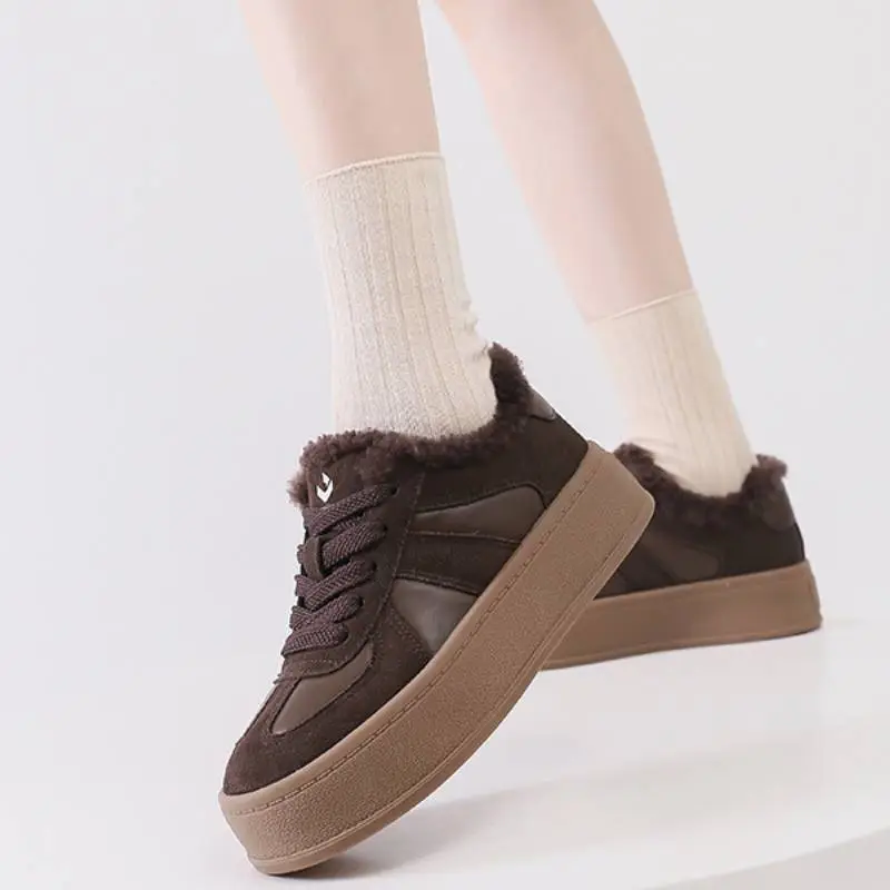 Casual Fashionable Skateboarding Shoes-7